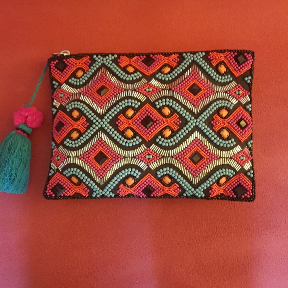Beaded Cluch
